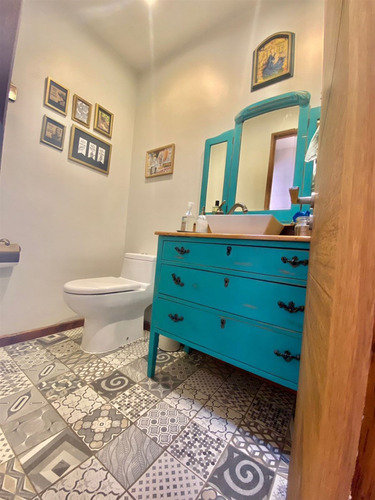 Dos Casas, Una Grande Familiar Y Otra Ideal Para Los Abuelos