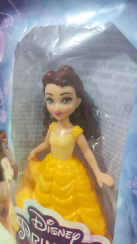 Mini Princesa Disney Bella 9cms Alta