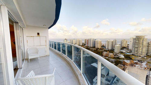 Imagen 10 de 25 de Casino Tower Planta Especial 4 Suites Financia O Permuta Usa (ref: Psd-7613)
