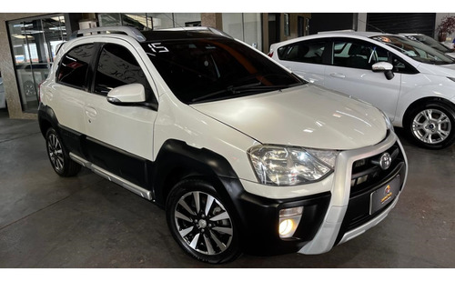Toyota Etios Cross 1.5 16V FLEX 4P MANUAL