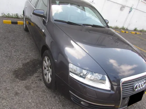 Audi A6 2.8 V6 Multitronic Lujo