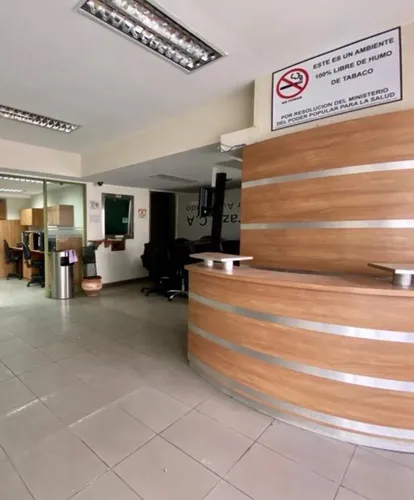 Local En Venta Av Victoria