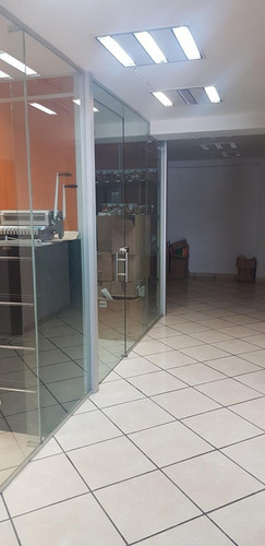 Imagen 1 de 11 de Edificio Comercial Con Oficina En Renta En Santa Fe ( 496499 ) ( 300m2 Oficinas )