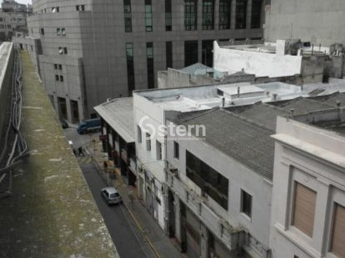 Imagen 3 de 6 de Venta Local, Ciudad Vieja, Montevideo.