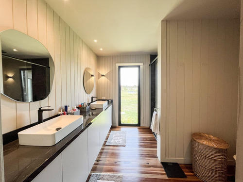 Elegante Casa En Venta Pueblo Mio Chacras De Manantiales (ref: Bpv-8758)