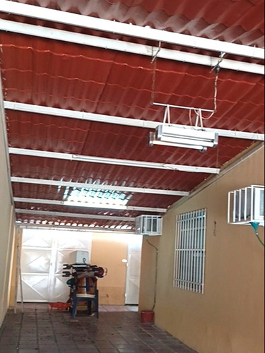Casa / Venta / Turmero/ Urb. Valle Lindo / 182m² / 3 Hab/ 2 Baños/ 4 Pe/ 4 Maleteros