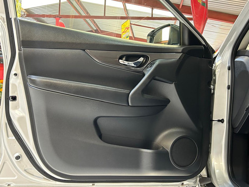 Nissan X-Trail 2.5 Sense 2 Row Cvt
