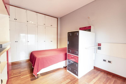 Imagen 11 de 16 de Venta Departamento 5 Amb 156 M2 Cochera Valentin Alsina Lanus