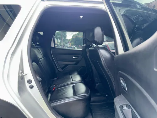 Renault Duster 1.3 Intense Cvt