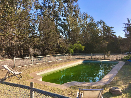 Interesante Propiedad En Venta De 4 Hectáreas En Cachagua