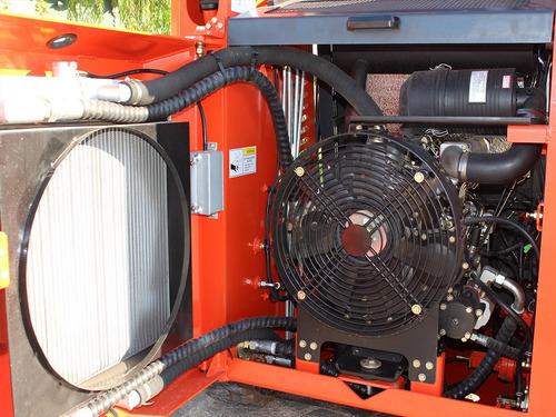 Minicargadora Taurus Tmv590a - 55 Hp - 0,5 Mts - Minipala