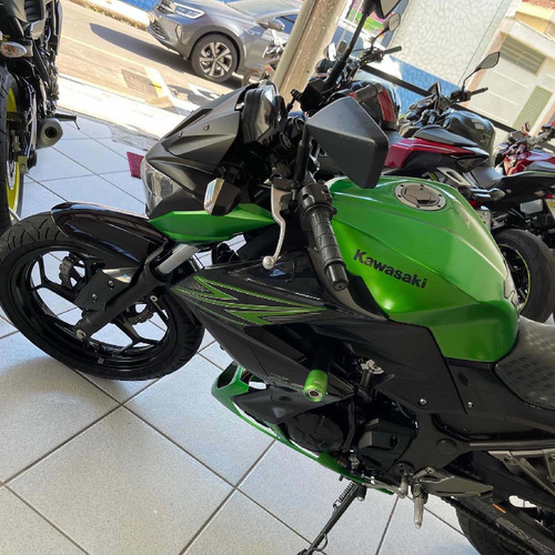 Imagem 2 de 9 de Kawasaki Z 300
