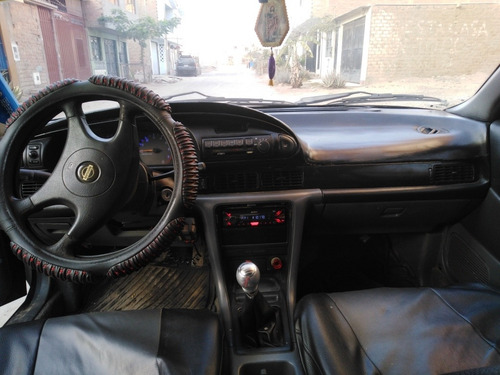 Nissan Bluebird Sr18 Sedan Sr18