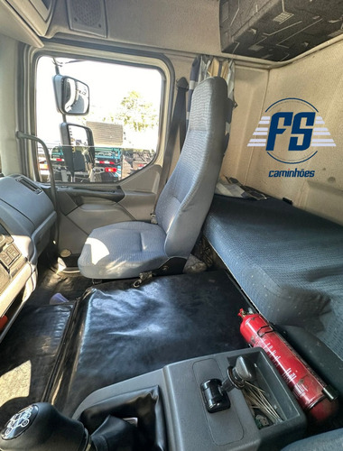 Volvo Vm 260 6x2 Carroceria Ano 2010 Fs Caminhões