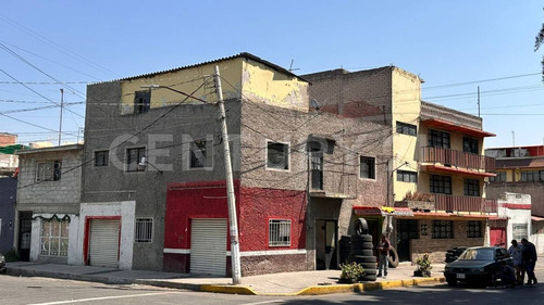 Casa En Venta En La Colonia Tres Estrellas, Gustavo A Madero, Cdmx.