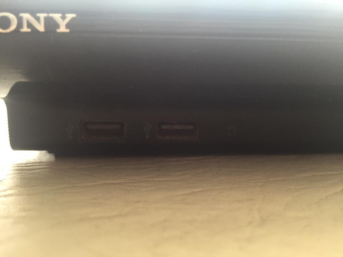 Imagen 5 de 8 de Playstation 3 Usada Con 25 Juegos Sin Control