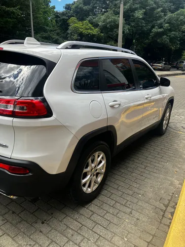 Jeep Cherokee 3.2 Longitude Plus