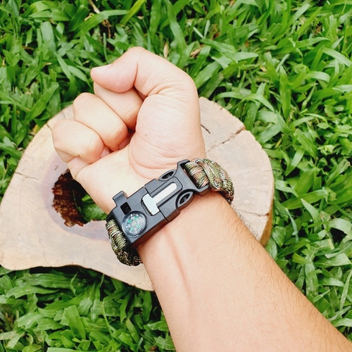 Pulseira Paracord Bracelete Pederneira E Apito Sobrevivência