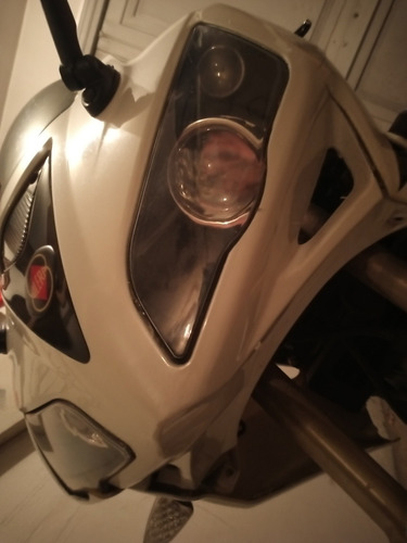 Imagen 14 de 15 de Gilera Vc 200r