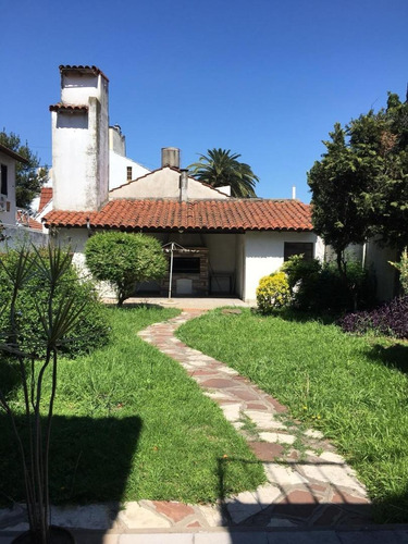 Imagen 10 de 16 de Chalet En Venta En Ramos Mejía Sur