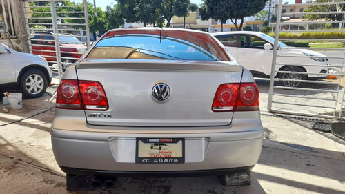 Imagen 12 de 15 de Volkswagen Jetta Trendline 2009