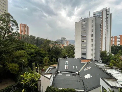 Apartamento En Venta En El Poblado. Cod V776057