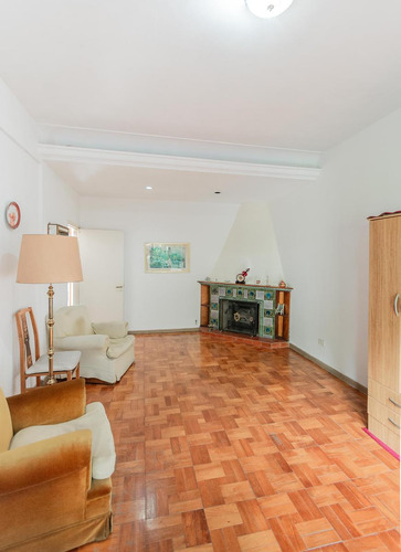 Departamento Tipo Casa. Tres Ambientes. Balcón. Villa Crespo