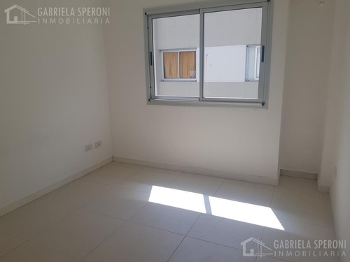 Imagen 8 de 17 de 2 Ambientes Cochera Y Balcon