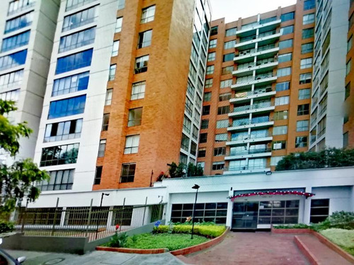 Apartamento En Venta Country Club 303-89653