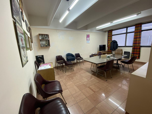 Edificio En Venta - 3 Plantas Libres Con Local - 800 M2 - Lote Propio -balvanera
