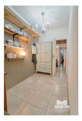 Casa Dúplex En Venta Martinez 5 Ambientes, Escritorio. Ideal Estudio, Consultorio O Vivienda.