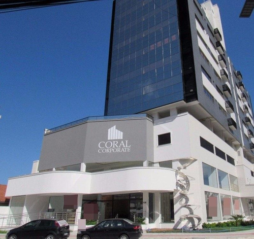 Imagem 6 de 10 de Ampla Sala Comercial No Bairro Coqueiros - Sa0156