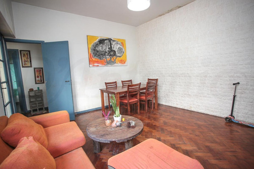 Imagen 6 de 27 de Propiedad Horizontal De 4 Ambientes Con Patio Semicubierto Y Descubierto - Flores