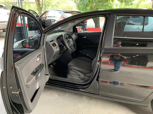 Volkswagen Fox 1.0 Gii (flex) 2014