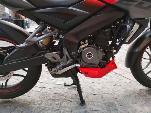 Imagen 6 de 19 de Bajaj Rouser Ns 200
