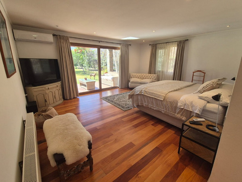 Casa En Parcela De Lujo En Condominio Top. Un Sueño.