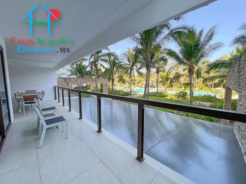 Cad La Isla Emerald K2. Terraza Con Vista A Los Jardines Y Albercas