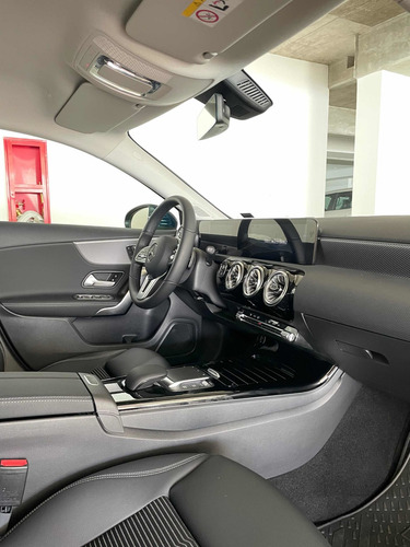 Imagen 11 de 15 de Mercedes-benz Clase A 2021 1.3 A200 163cv Progressive Hatch