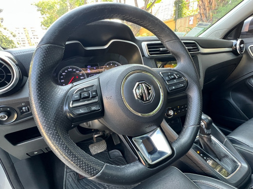 Imagen 13 de 25 de Mg Zs Automático Confort 2020 Flamantísimo