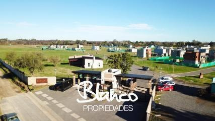 Imagen 3 de 20 de Imperdible! Excelente Lote De 370 Metros Dentro Del Barrio Cerrado El Aljibe - Manzanares