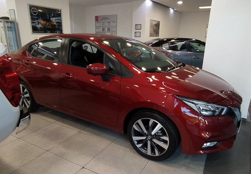 Imagen 20 de 25 de Nissan Versa Exclusive (c)