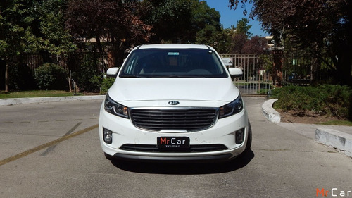 Kia Grand Carnival Ex 2016