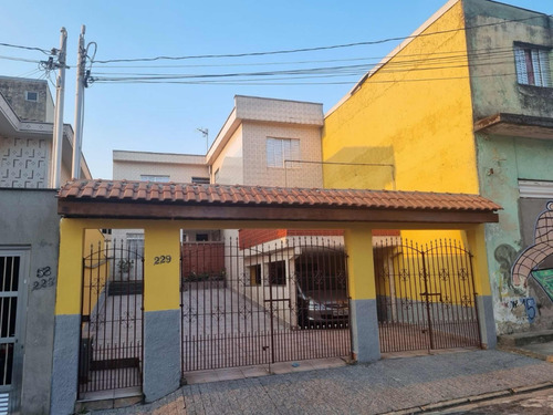 Casa De 2 Quartos E 2 Banheiros