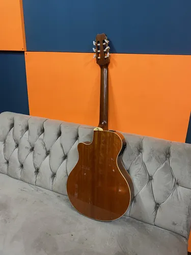 Violão Yamaha Apx-5na Flat Elétrico Nylon - Promoção Violão Yamaha Apx-5na Flat Elétrico Nylon - Promoção
