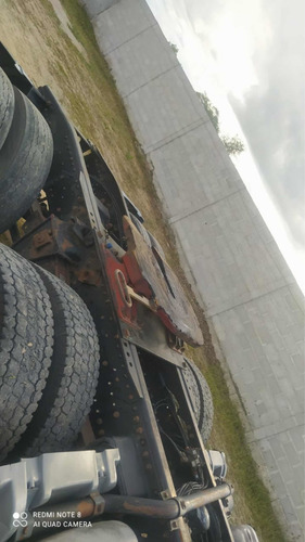 Imagem 12 de 12 de Mercedes Benz Axor 2540