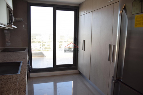 Pent House 1 Dormitorio, Parrillero En Torre Con Servicios- Ref: 5391
