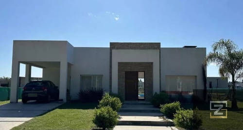 Casa En Alquiler De 3 Dormitorios En Don Joaquín Canning