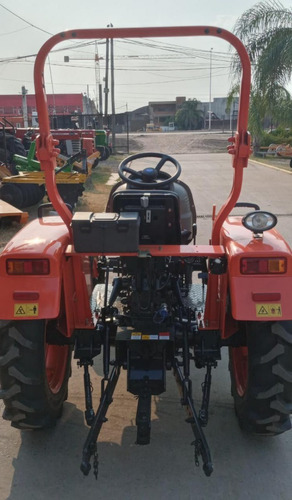 Imagen 2 de 4 de Tractor Hanomag 300 A