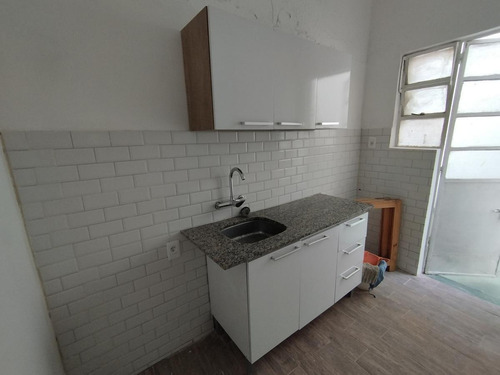 Imagen 3 de 9 de Alquiler De Apartameto 1 Dormitorio Con Patio En Pocitos, Montevideo