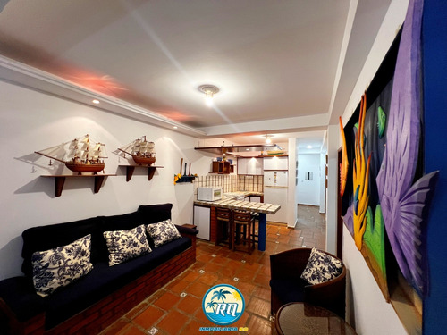Apartamento En Venta De 3 Habitaciones En Res. La Corina